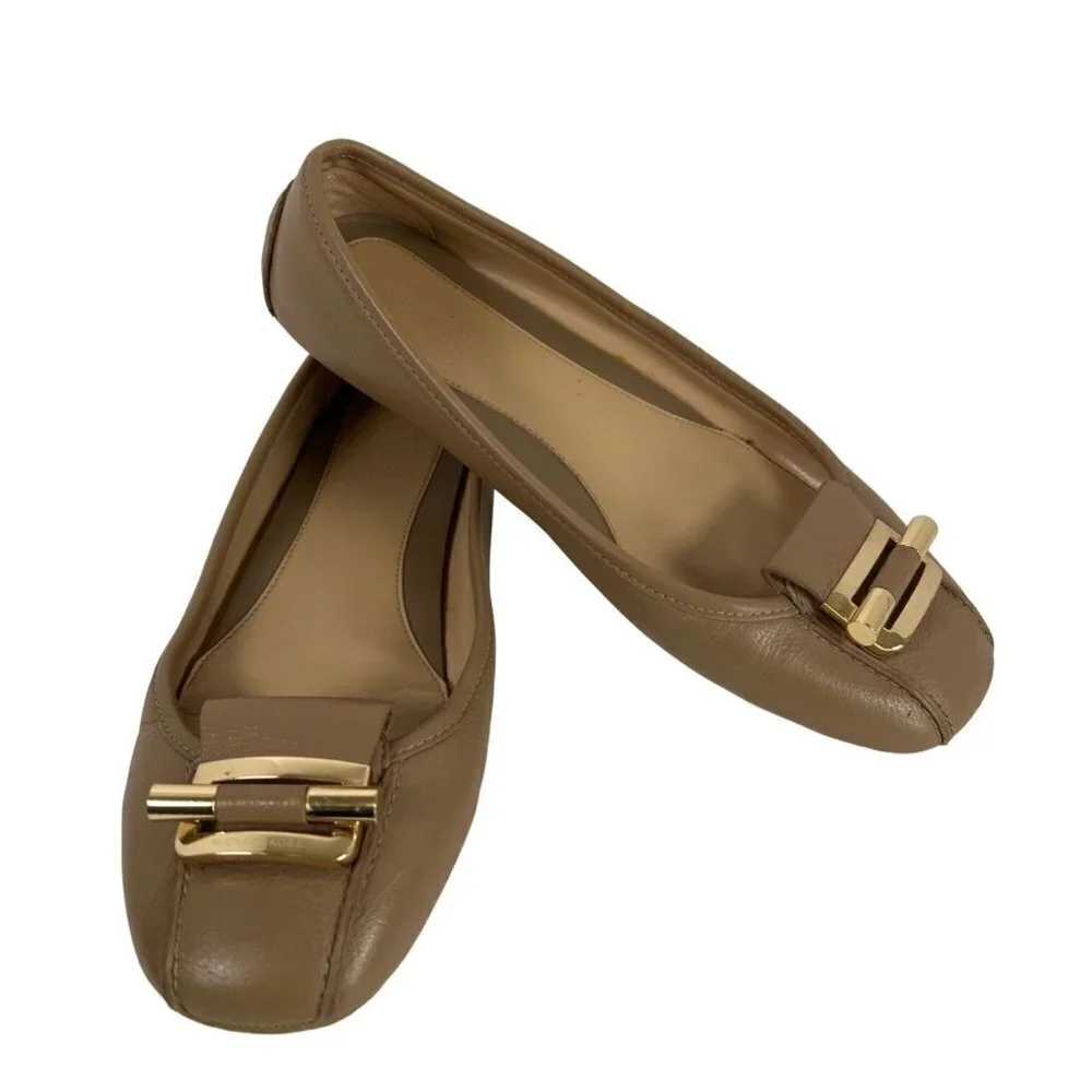 Michael Kors Size 6.5 Tan Balletcore Flats Leather Ballet‎ Gold Buckle Detail